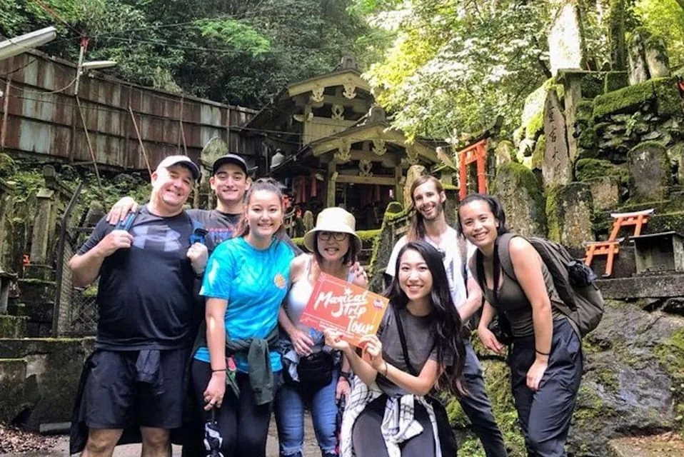 Kyoto: 3-Hour Fushimi Inari Shrine Hidden Hiking Tour